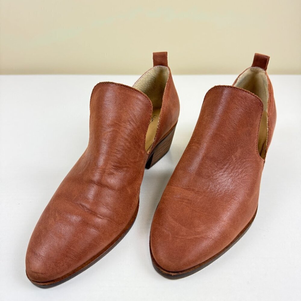 Lucky Brand Macce Cut Out Leather Ankle Boots
